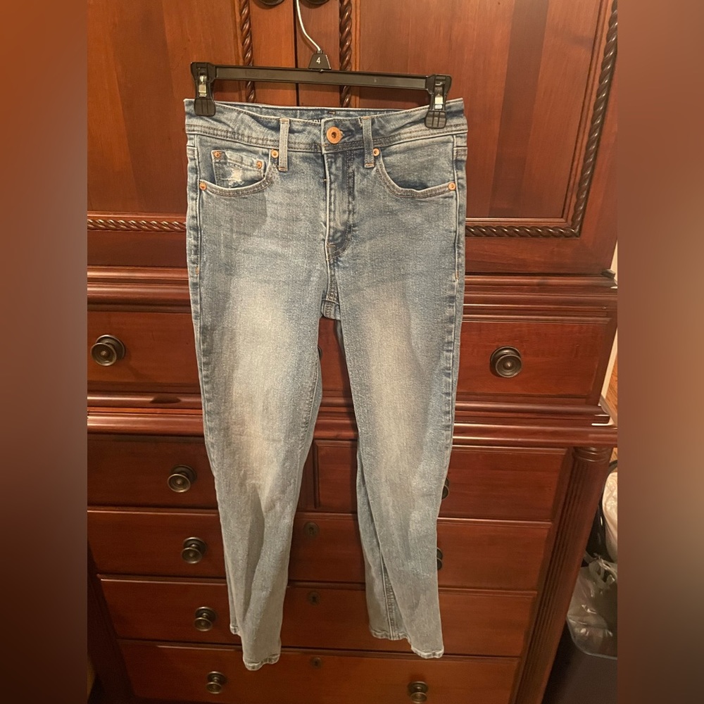 American Rag blue jeans